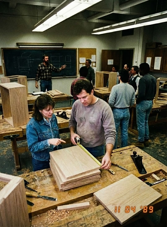 1989 white oak cabinet class